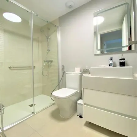 Lovely In Apartment *